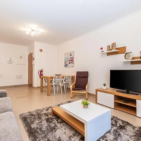 Rossio Sea View By Alzira *