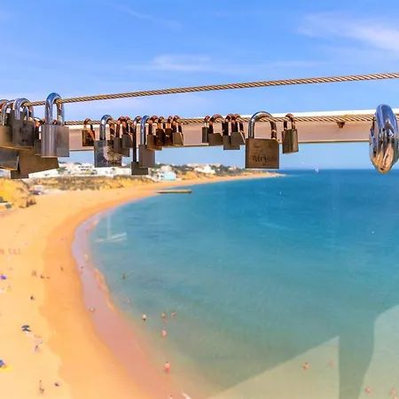 Rossio Sea View By Alzira شقة البوفيرا