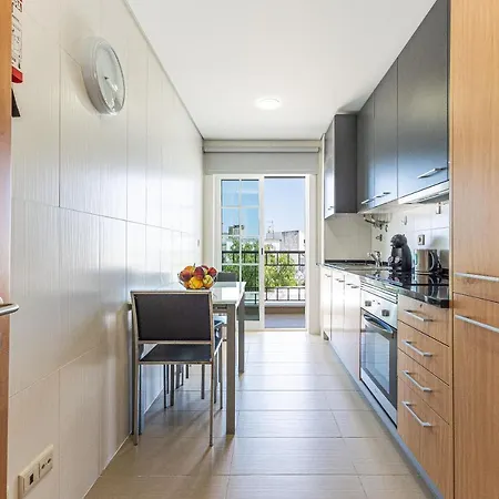 Rossio Sea View By Alzira Apartment *